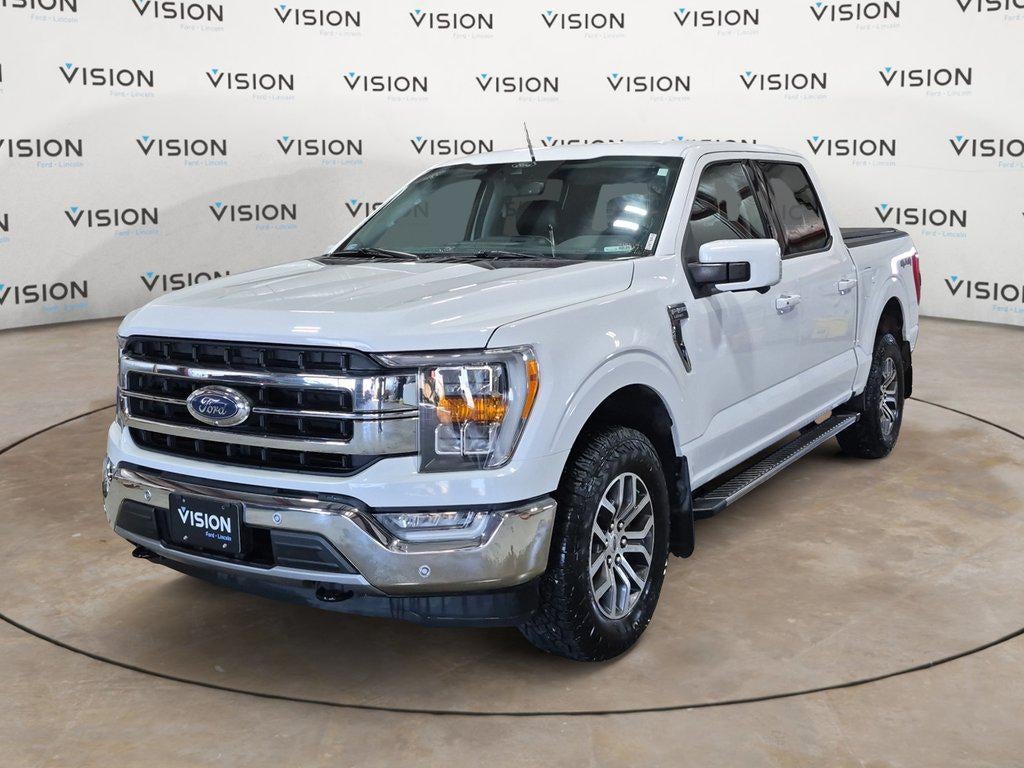 2021 Ford F-150 LARIAT 4WD SuperCrew 5.5 Box in Oxford White — front three-quarter view